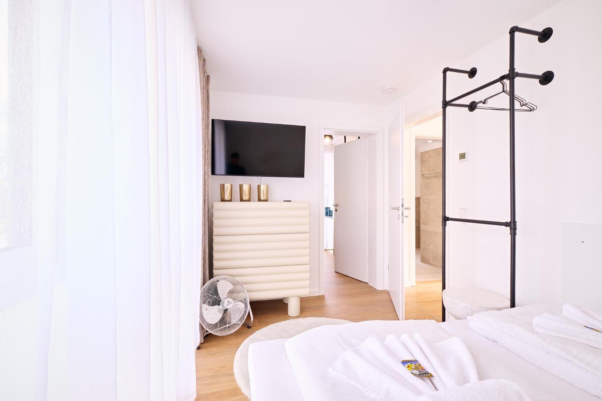 Xzllenz - 4 Schlafzimmer, Zentral, Parken, U-Bahn, 2 Baeder, 4 Smart-Tv, Optional Einzelbett Nuremberg Exterior photo